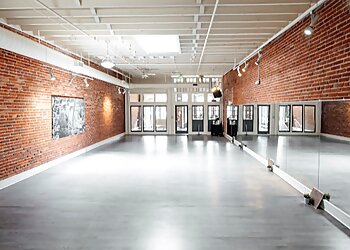 Denver Dance Schools dance2b