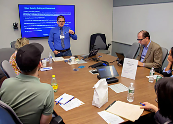 eMazzanti Technologies - Jersey City, NJ It Services - Team Meeting Image