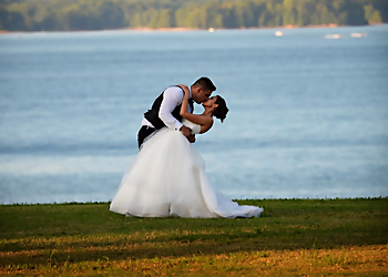 Norfolk Wedding Photographers f/Scott Photography