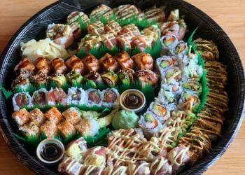 kubo sushi and sake lounge Elgin Japanese Restaurants