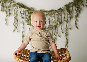 smlphotography-az  Surprise Portrait Photographers image 1