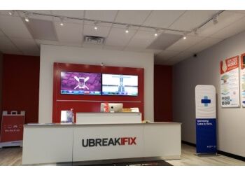 uBreakiFix - Sterling Heights, MI Computer Repair - Business Interior Image