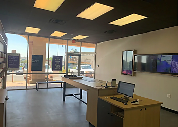 uBreakiFix El Paso - El Paso, TX Cell Phone Repair - Business Interior Image