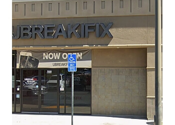 uBreakiFix Fresno
