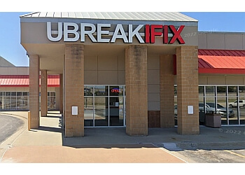 uBreakiFix North Oak Trafficway  Kansas City Cell Phone Repair