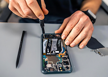 uBreakiFix Sacramento - Sacramento, CA Cell Phone Repair - Service Highlights
